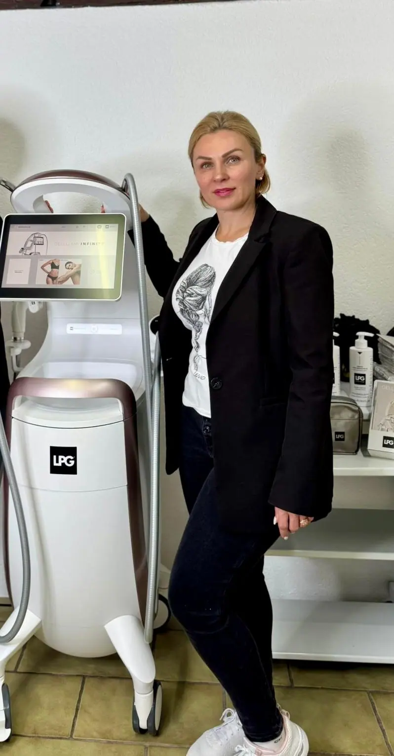 Mariana Sagaidac et la Cellu M6 Infinity à l’institut